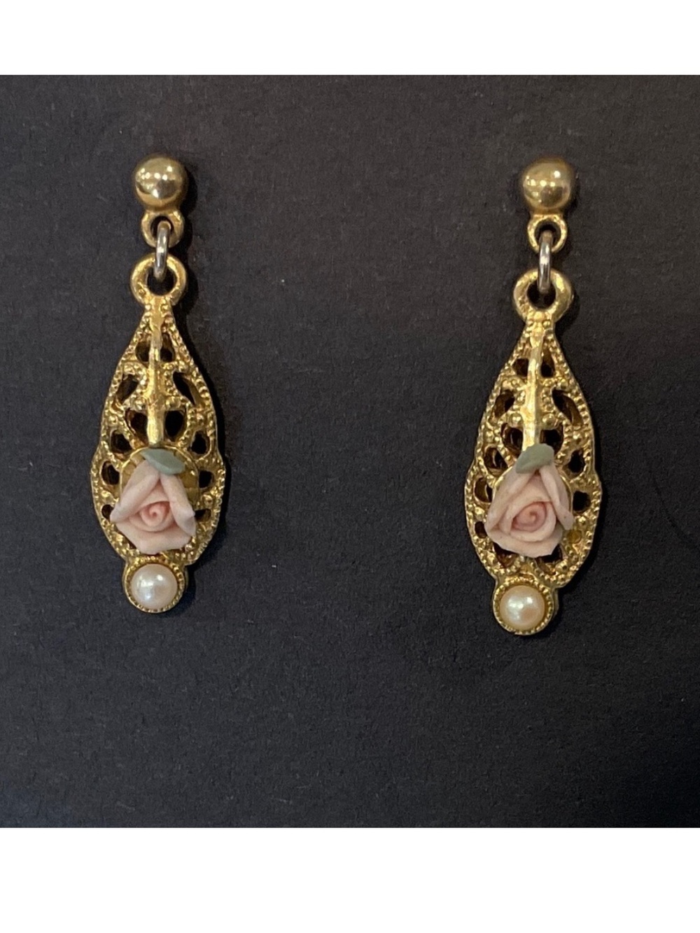 VINTAGE 1928 Gold Tone Pink Rose Earrings